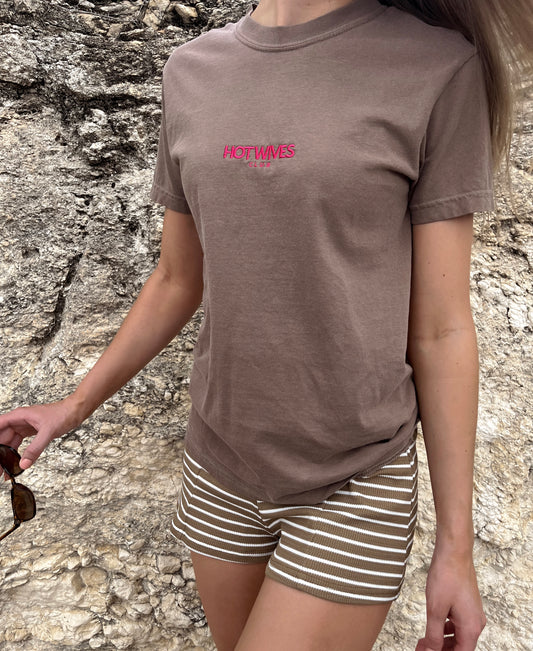 Espresso HOT WIVES CLUB Tee